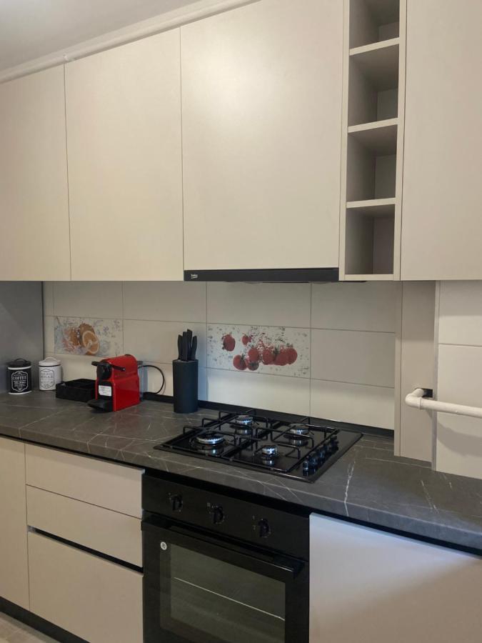 Divany Apartaments - Coresi Mall Brasov Ngoại thất bức ảnh